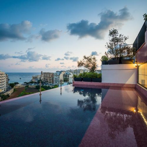 Holm Hotel & Spa
