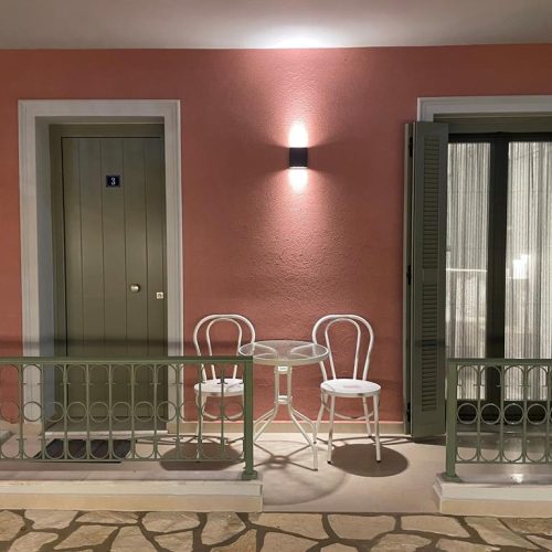 Anax Apartments