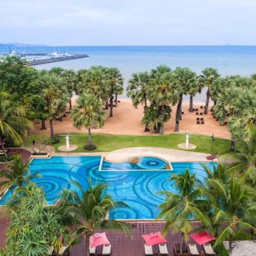 Ravindra Beach Resort & Spa